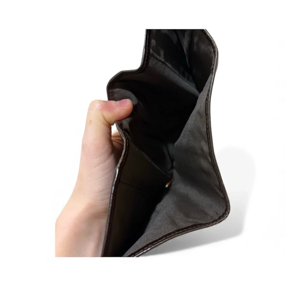 Fendi Logo‎ Canvas Wallet in Brown and Black